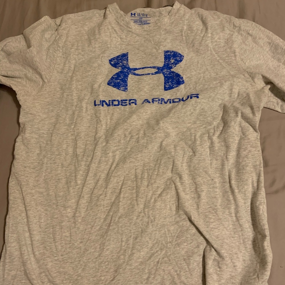 Under Armour long sleeve shirt